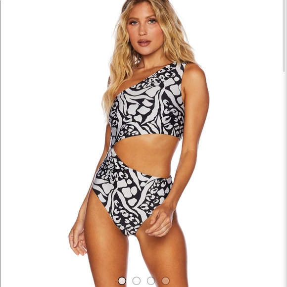 Beach riot swimsuit - Picture 3 of 4